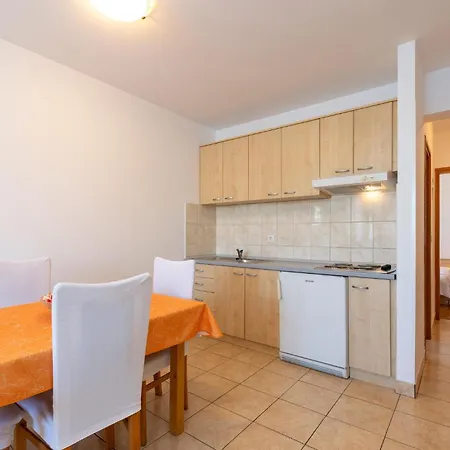 1 Bedroom Awesome In Lejlighed
